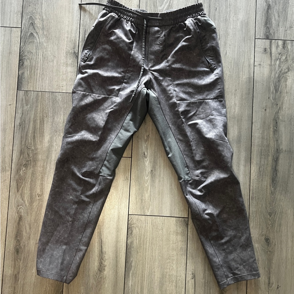 Lululemon License to Train Pant